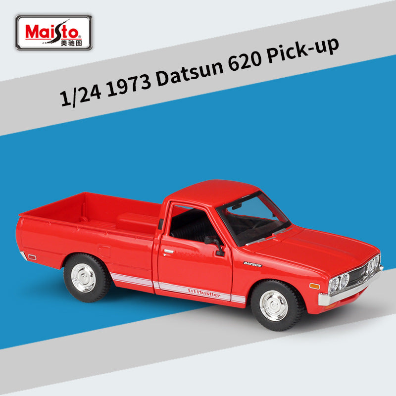 Maisto 1/24 Datsun 510 1971 Datsun 620 Pick-up 1973 Classic Car Model