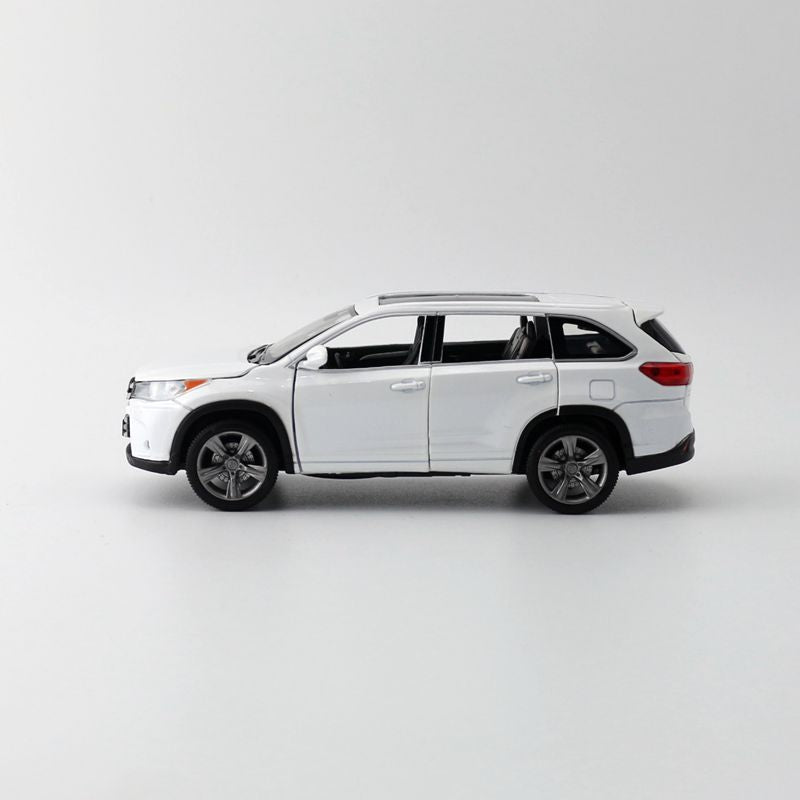 JKM 1/32 Toyota Highlander Modern Car Model