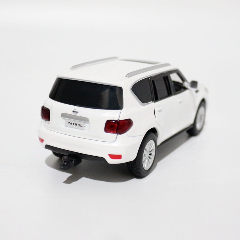 JKM 1/32 Nissan Y62 Patrol  Suv Modern Car Model