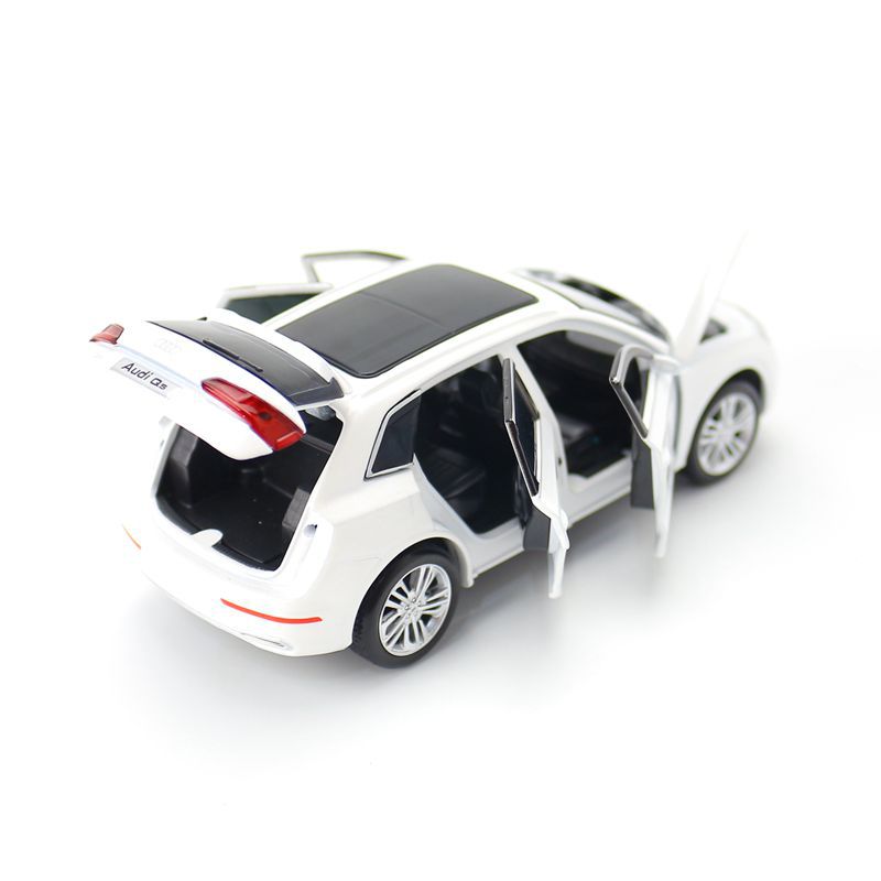 JKM 1/32 Audi Q5 Suv Modern Car Model