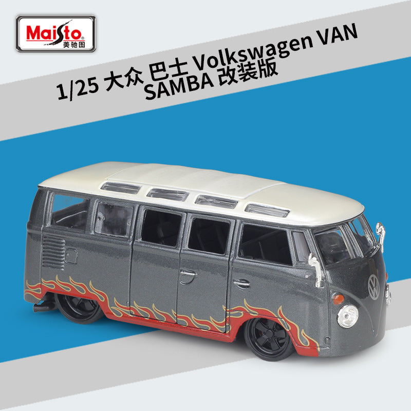 Maisto 1/25 Volkswagen Van Samba Modified Version Classic Car Model