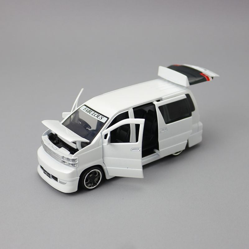 JKM 1/32 Nissan Elgrand MPV Modern Car Model