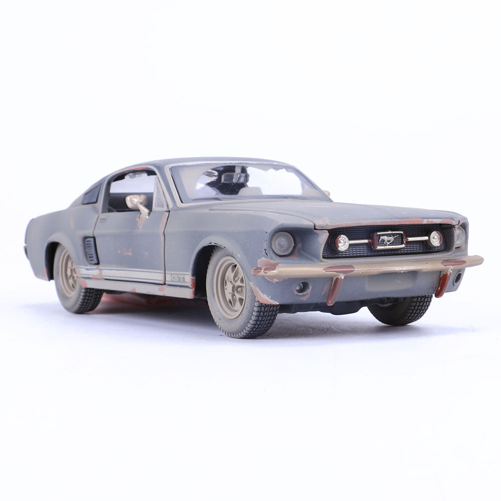 Maisto 1/24 Ford Mustang GT 1967 Collection Classic Car Model