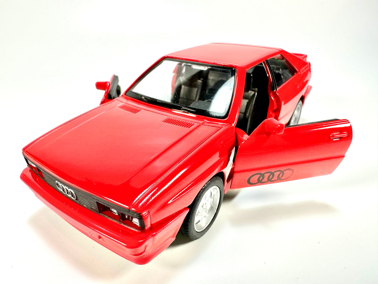 MAKEDA 1/36 Audi Quattro 1980 Modern Car Model