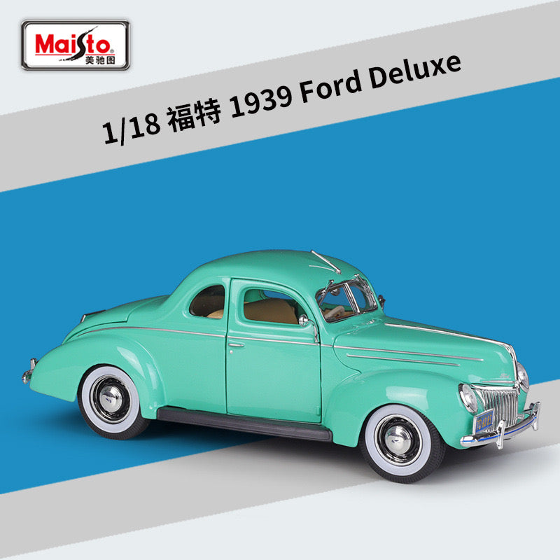 MAISTO 1/18 Ford Deluxe 1939 Classic Car Model