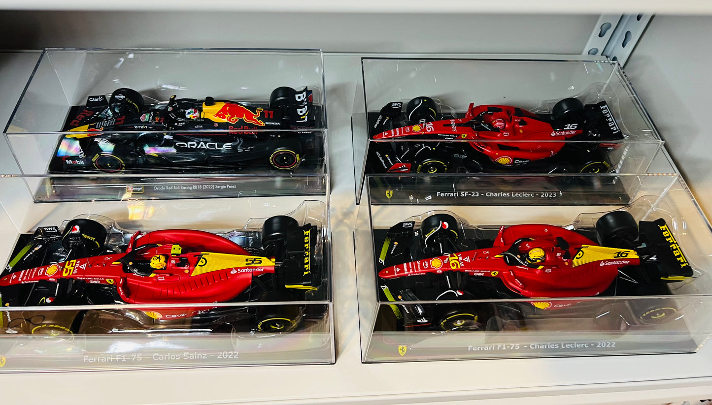 Bburago 1/24  Ferrari Formula Racing Car Acrylic Display Case Modern Car Model