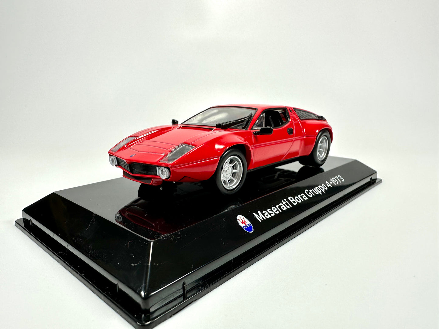 LEO 1/43 Maserati Bora Gruppo 4-1973 Classic Car Model