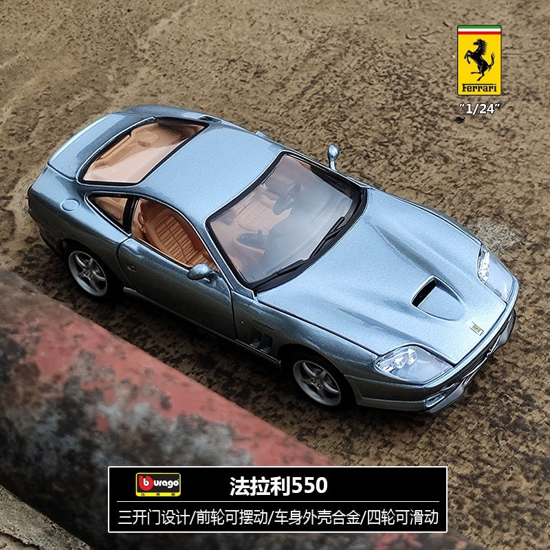 Bburago 1/24 Ferrari Purosangue SUV 550 Modern Car Model