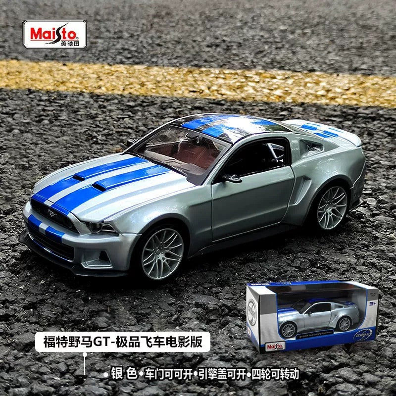 Maisto 1/24 Ford Mustang Street Racer Ford GT Modern Car Model