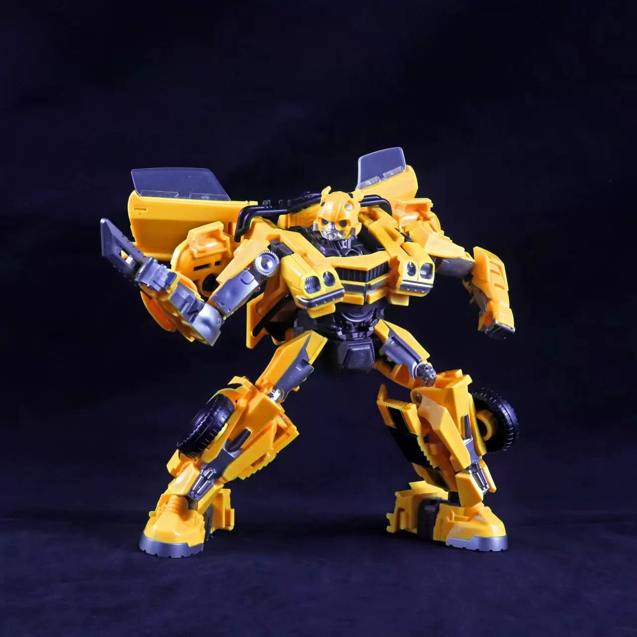 Transformer BumbleBee YellowJacket 22cm SW01 19.2cm Action Figure Toys