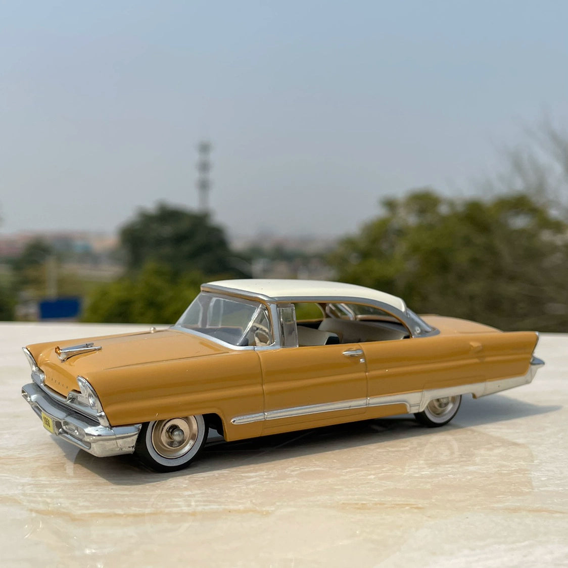 GFCC 1/43 Lincoln Premiere Coupe 1956 Classic Car Model