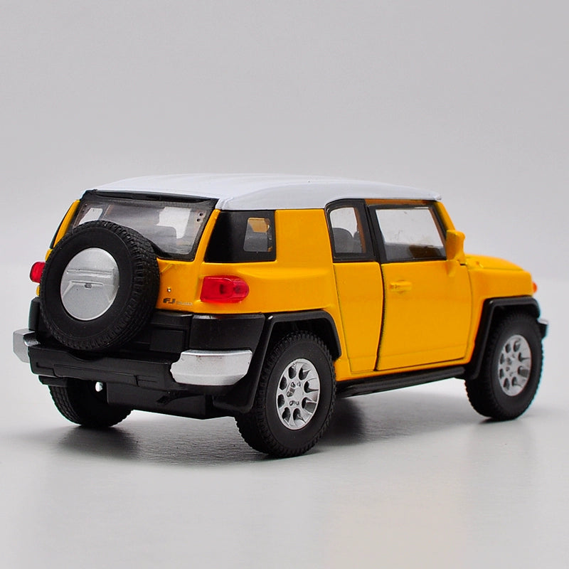 WELLY 1/36 Toyota FJ Cruiser Modern Car Model