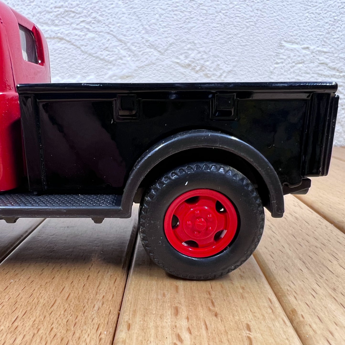 1/32 Dodge Pickup Truck 1964 Classic Car Model