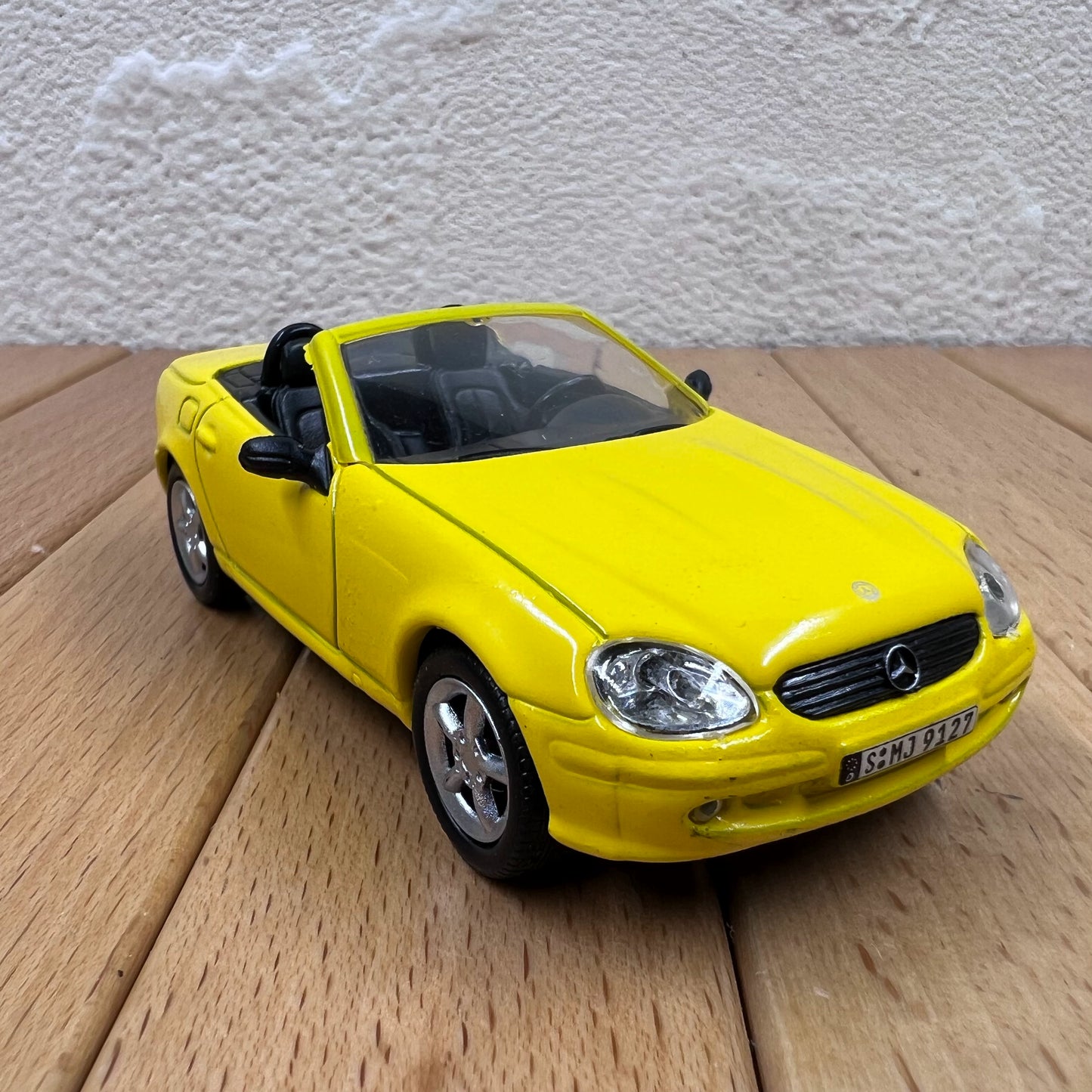 1/43 Mercedes-Benz SLK320 Classic Car Model