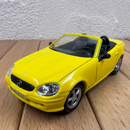 1/43 Mercedes-Benz SLK320 Classic Car Model