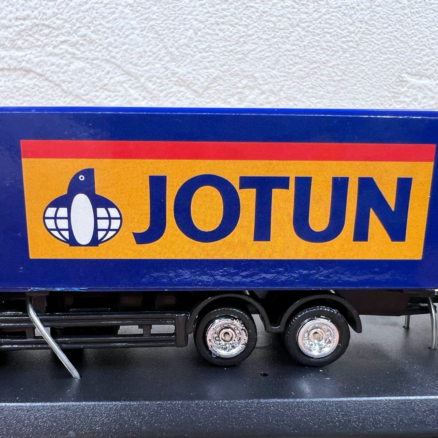 1/87 Jotun Container Truck Modern Car Model