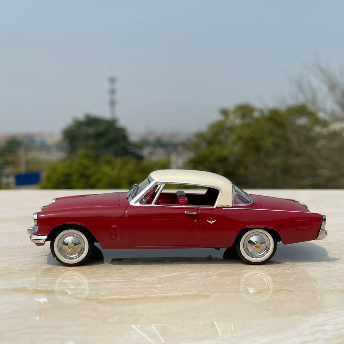 GFCC 1/43 Studebaker Commander 1953 Classic Sports Car Model