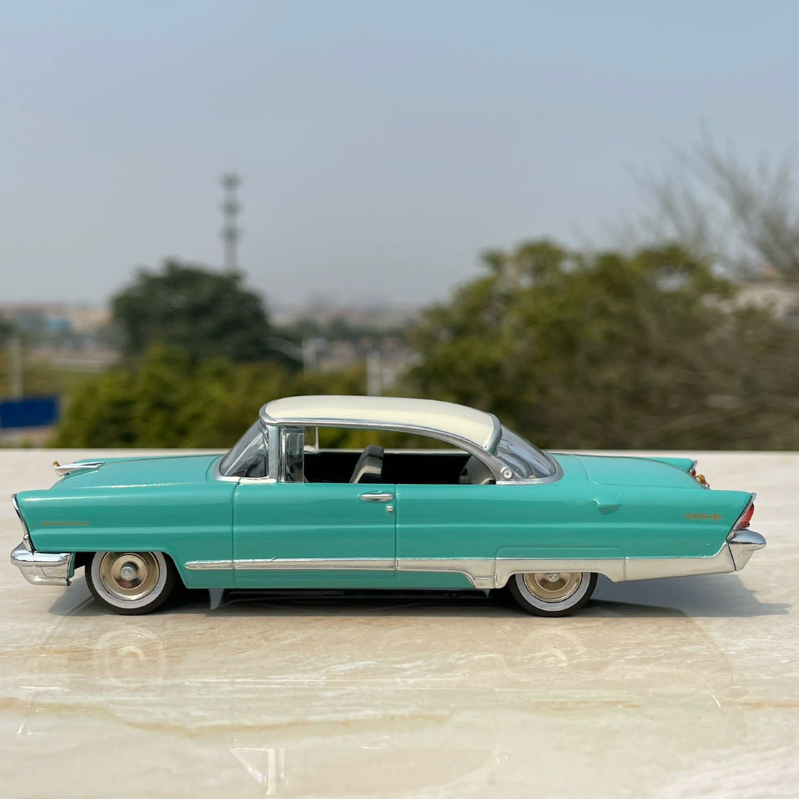 GFCC 1/43 Lincoln Premiere Coupe 1956 Classic Car Model