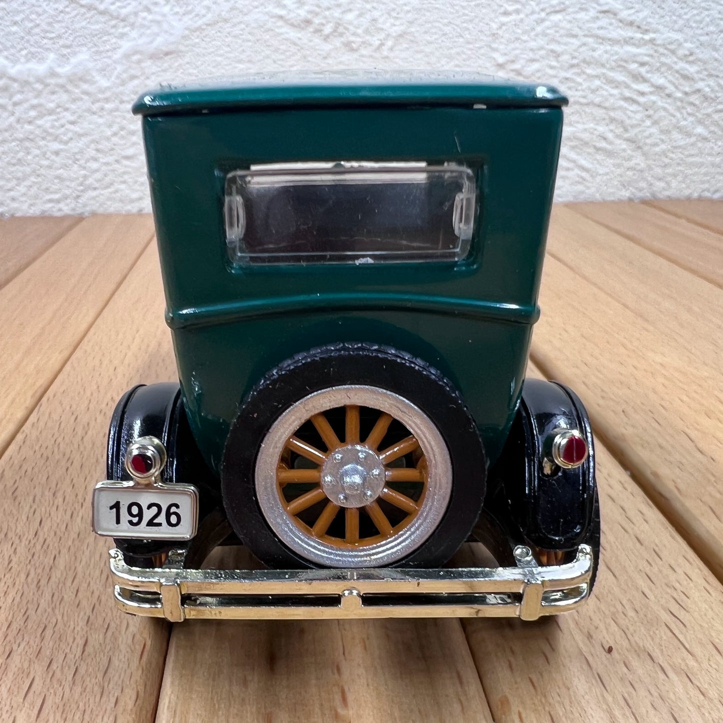 1/32 Ford 1926 Vintage Car Model