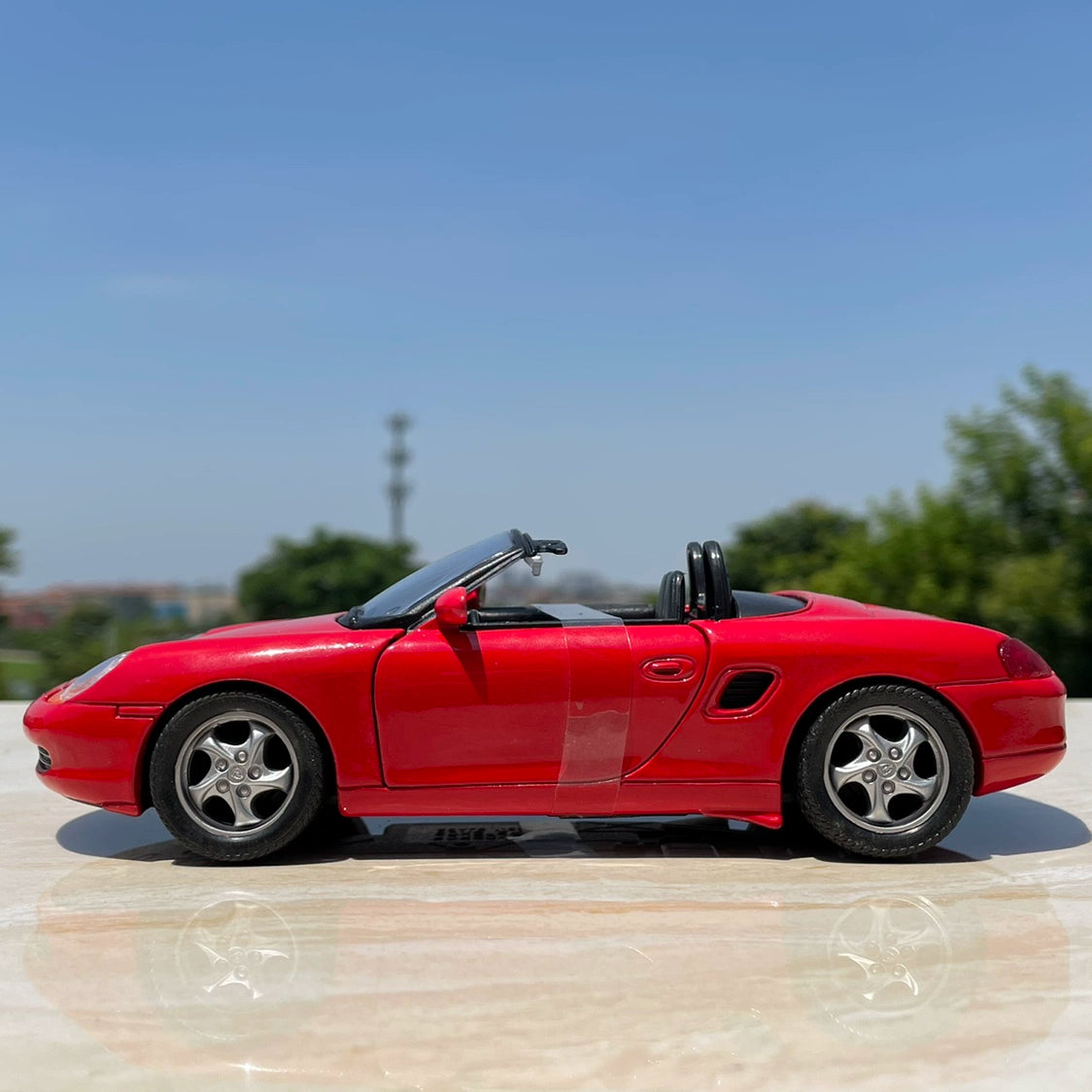 1/24 Porsche Sports Modern Car Model