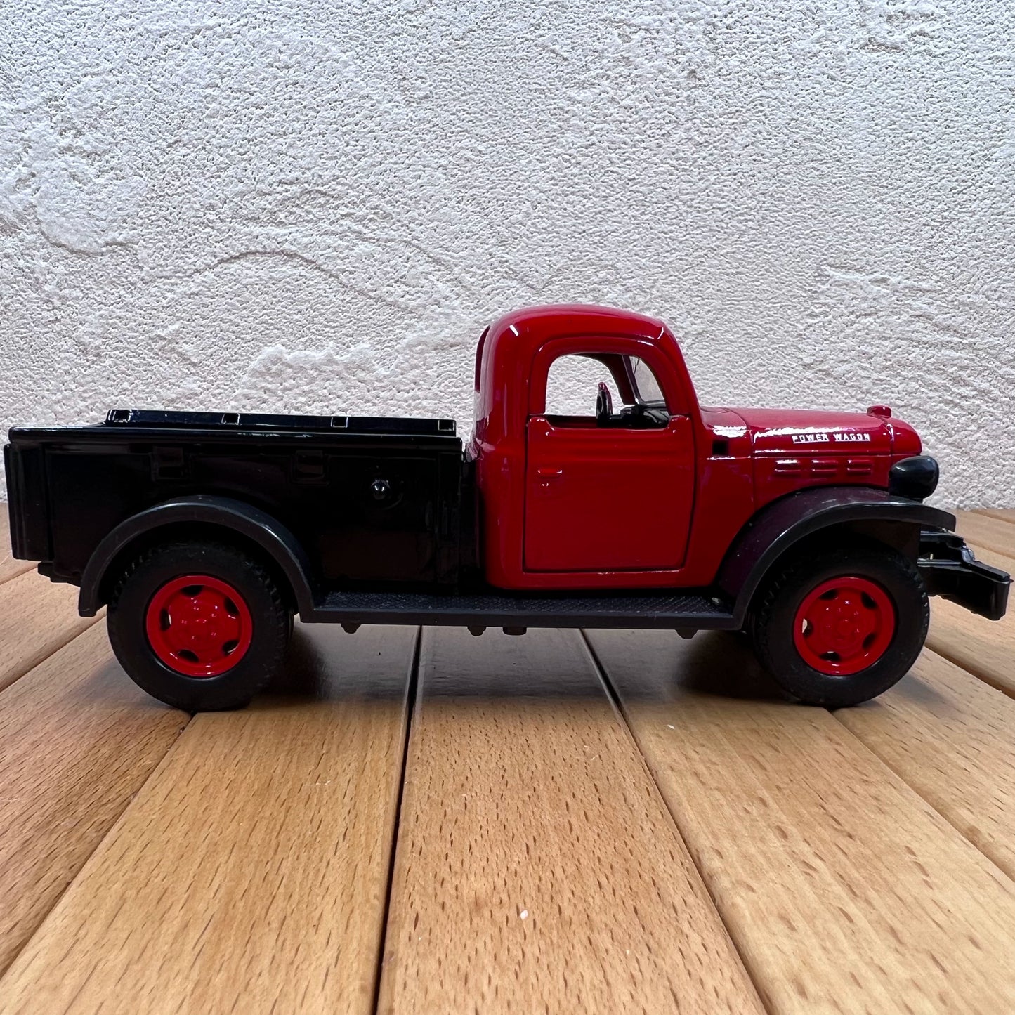 1/32 Dodge Pickup Truck 1964 Classic Car Model