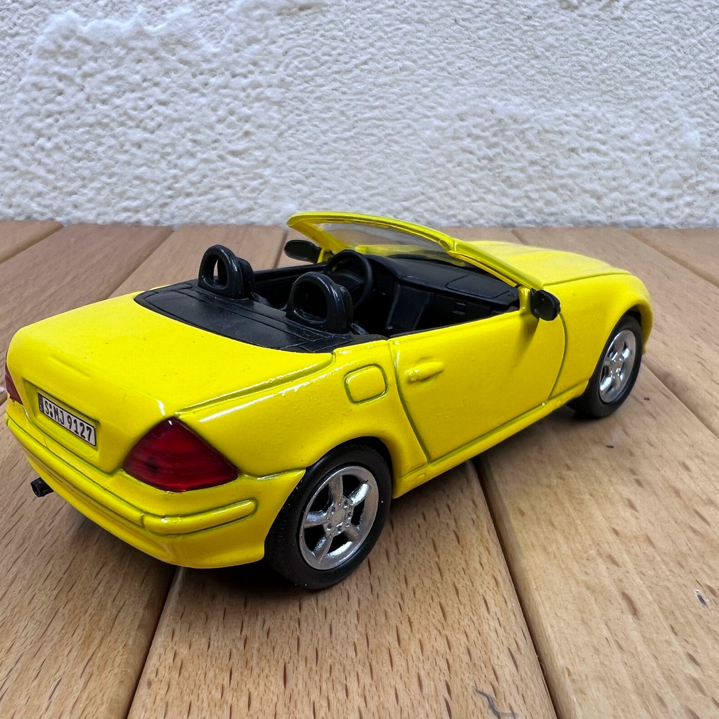 1/43 Mercedes-Benz SLK320 Classic Car Model