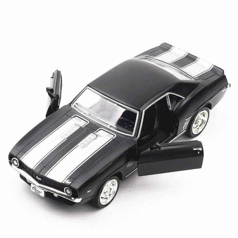 MAKEDA 1/36 Chevrolet Camaro SS 1969 Classic Car Model