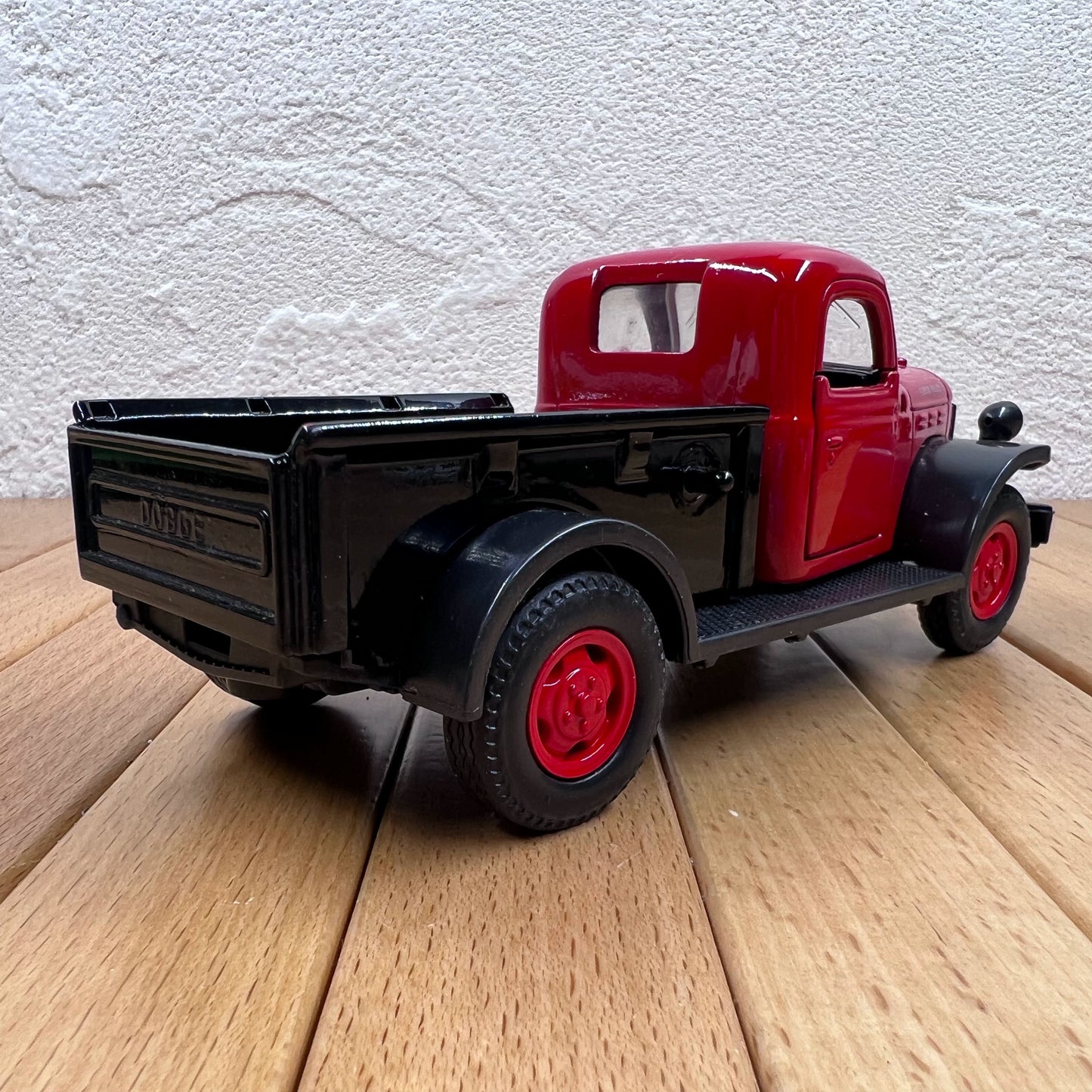 1/32 Dodge Pickup Truck 1964 Classic Car Model