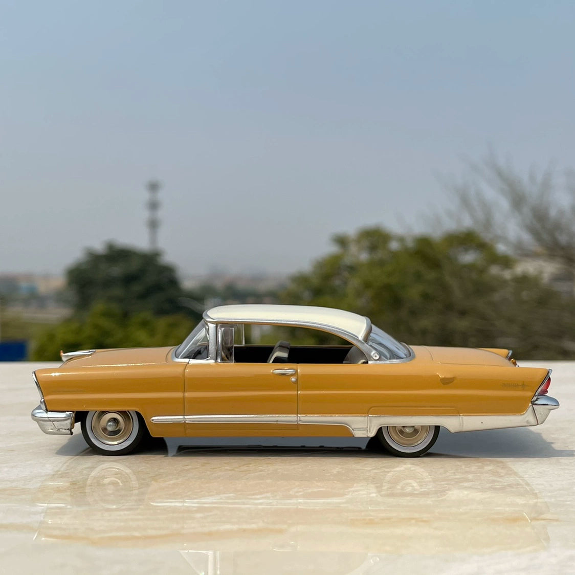 GFCC 1/43 Lincoln Premiere Coupe 1956 Classic Car Model