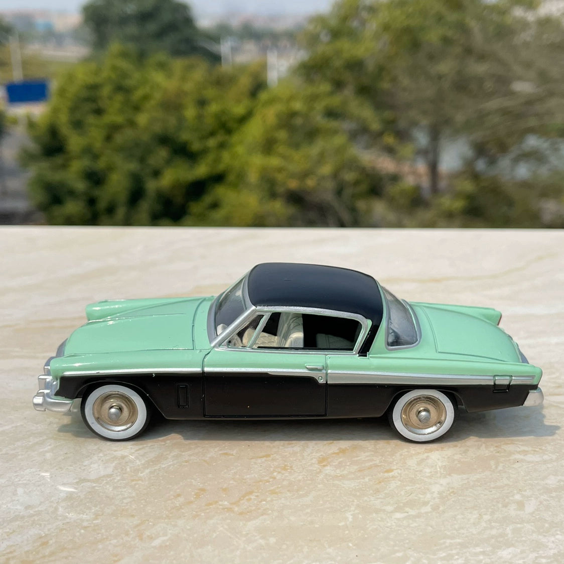 GFCC 1/43 Studebaker Speedster Coupe 1955 Classic Car Model