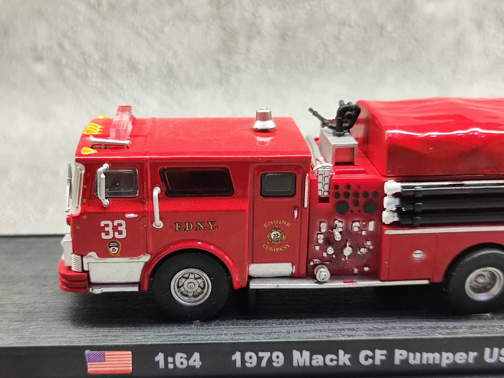 AMER 1/64 Mack CF Pumper USA Fire Engine 1979 Vintage Car Model