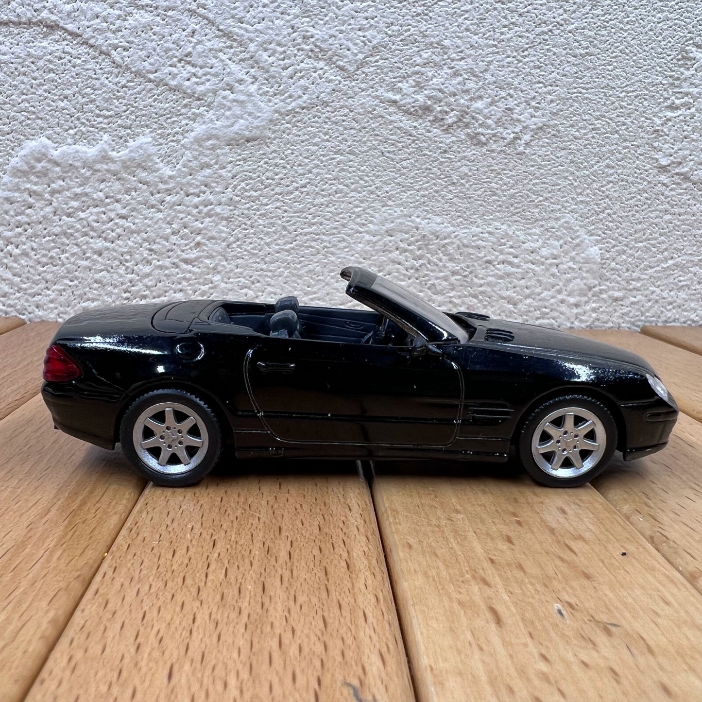 1/43 Mercedes-Benz SL600 Classic Car Model