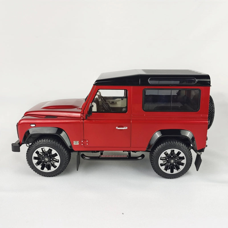 LCD 1/18 Land Rover Defender Works V8 70th Edition Morden Car Model