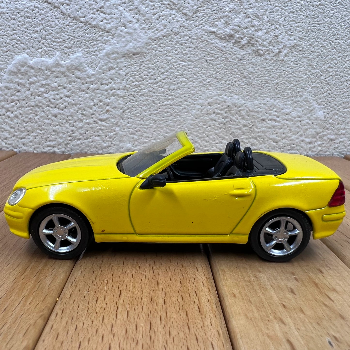 1/43 Mercedes-Benz SLK320 Classic Car Model