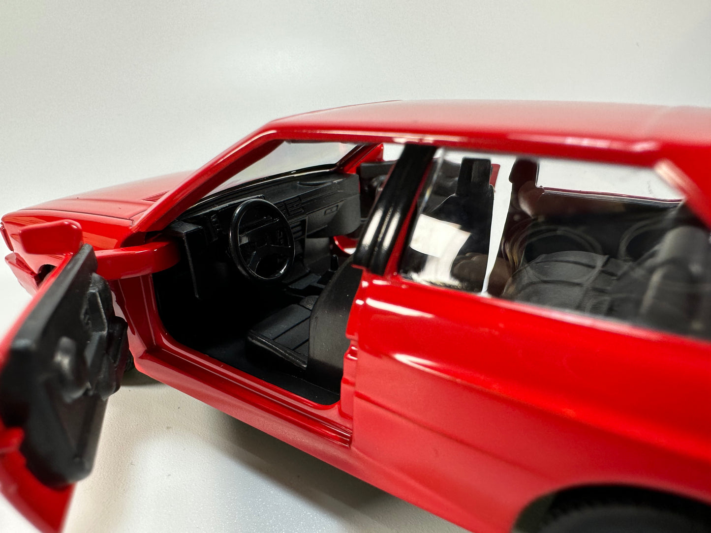 MAKEDA 1/36 Audi Quattro 1980 Modern Car Model